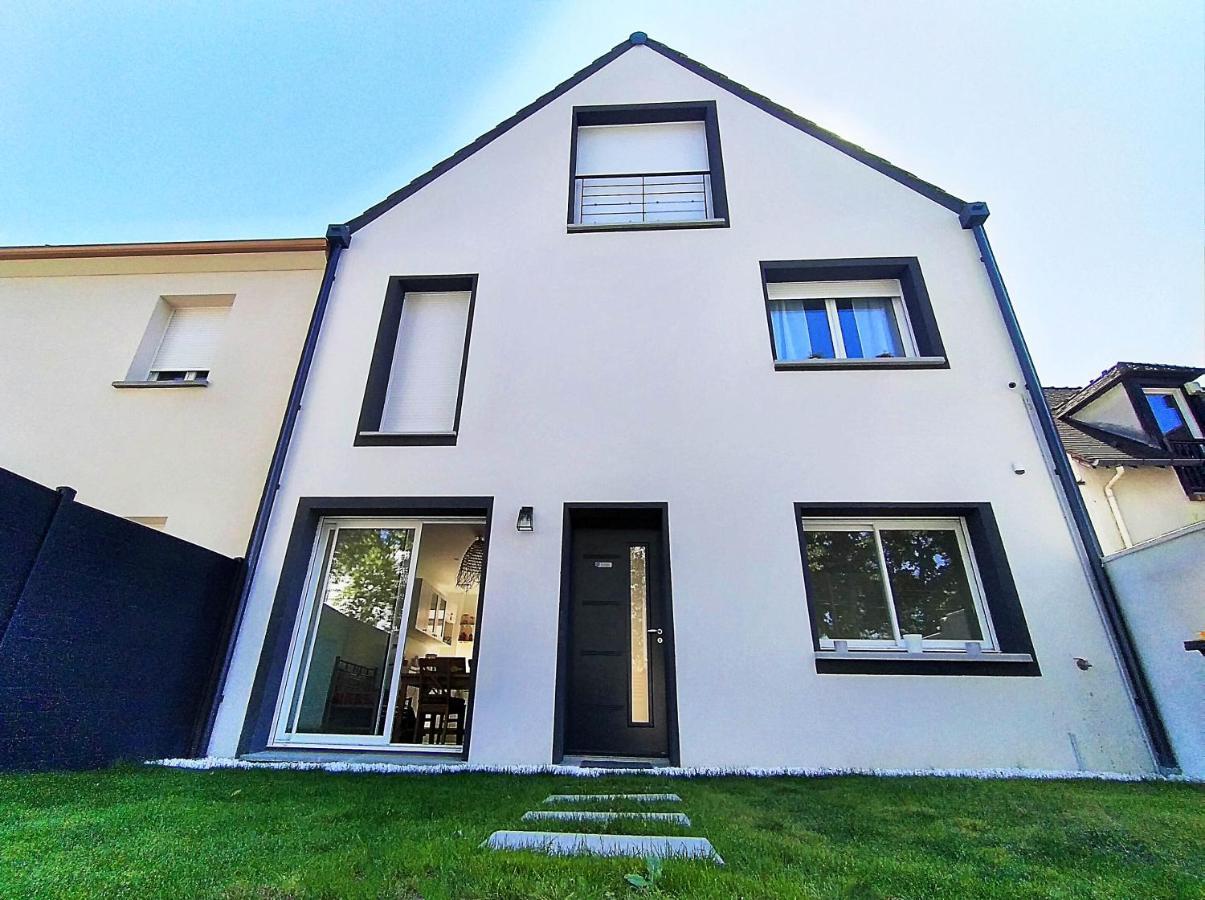 Dream Of Mediterranean House, Jacuzzi, Bbq, Delices Ensoleilles Sartrouville Bagian luar foto