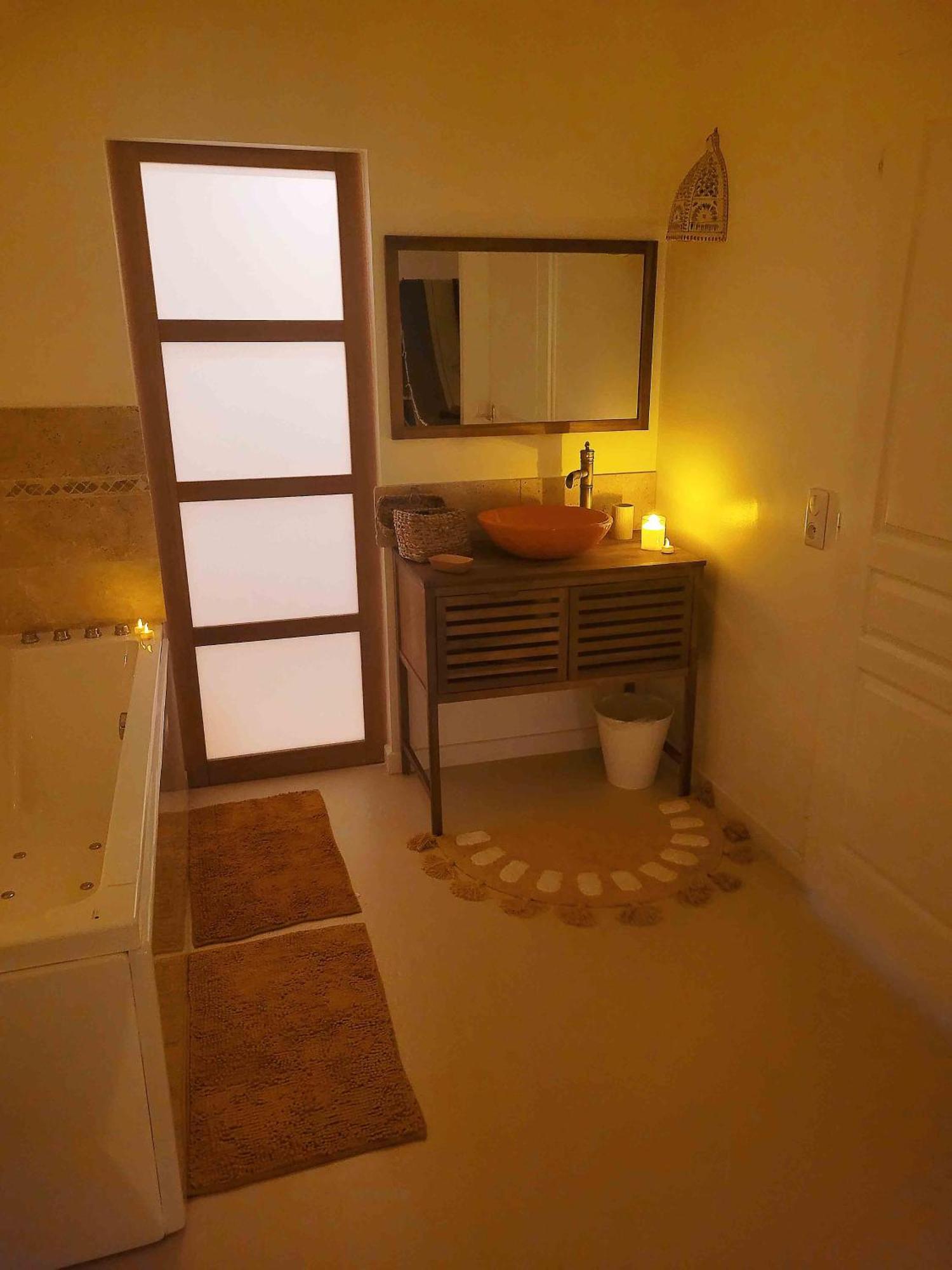 Dream Of Mediterranean House, Jacuzzi, Bbq, Delices Ensoleilles Sartrouville Bagian luar foto